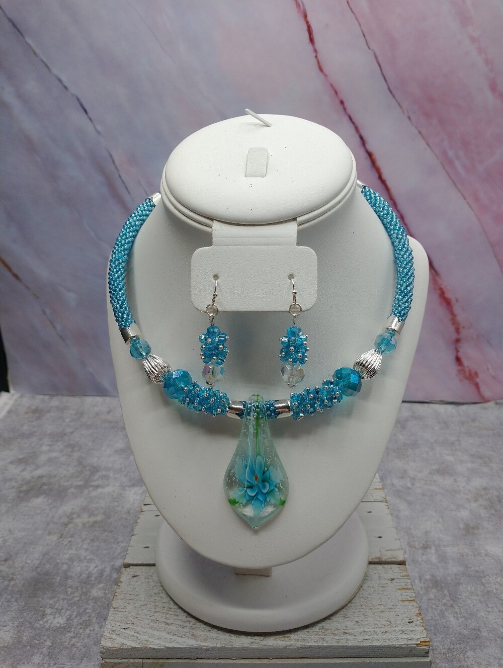 Hand Crafted Memory Wire Beaded Choker Necklace Set, Matching Earrings